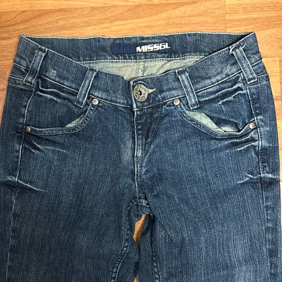Vintage and Rare Miss Sixty Back Pocket Design Jeans - Picture 3 of 16